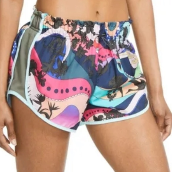 Nike Dri-Fit Icon Clash Tempo Running Shorts Size Large - Picture 2 of 8